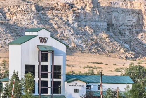 Amenity Heaven, You'll Love It, Discover An Exceptional Summer Wyoming Stay, Thermopolis River Walk Home at Hot Springs State Park, Where The Fisherman Stay