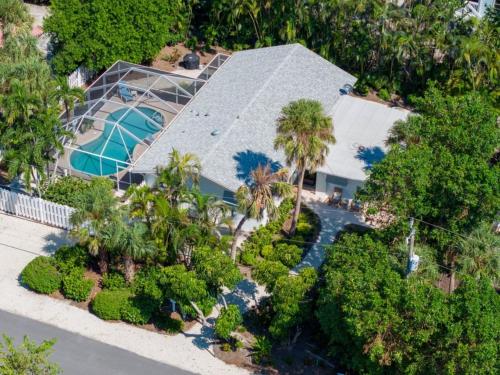 Wait N' Sea- Previously Millertime home - Captiva, FL