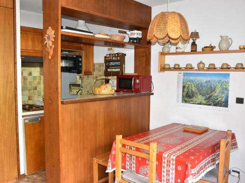 Appartement Pralognan-la-Vanoise, 2 pièces, 4 personnes - FR-1-464-220