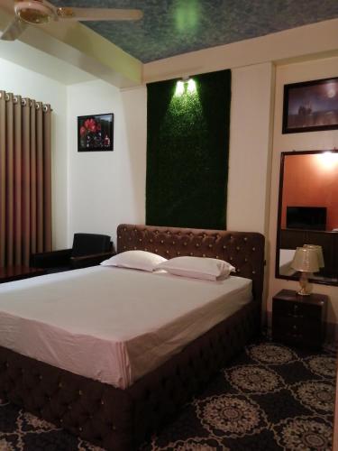 1 twin bed