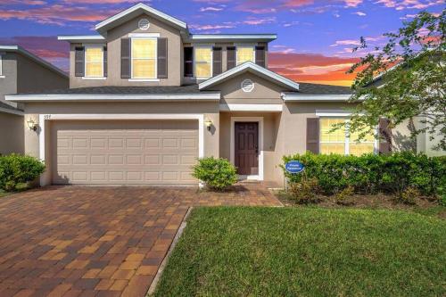 Two Master Suites/Elegant/Close to Disney