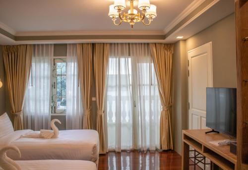 room detail thumbnail 1