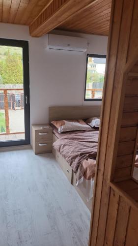 CABANA ADAM SI EVA in Gura Raului
