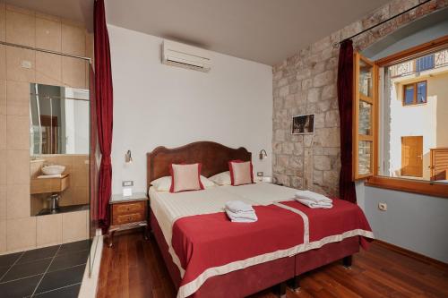 Heritage Hotel Tragos - image 4