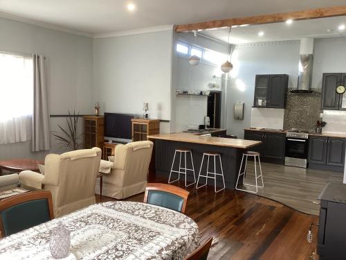 virtuve, Historic Bank Conversion in St Marys