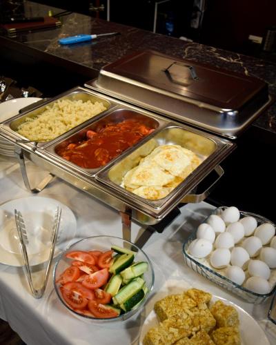 Hotel "CONTINENT" halal in Karagandy