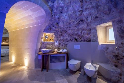  Villa piscina trullo vasca riscaldata 5 bagni m580 in Castrignano deʼ Greci