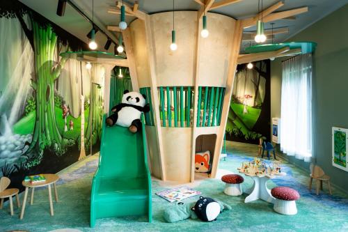 設施, 巴黎歐洲谷Moxy酒店 (Moxy Paris Val d’Europe) in 迪士尼樂園