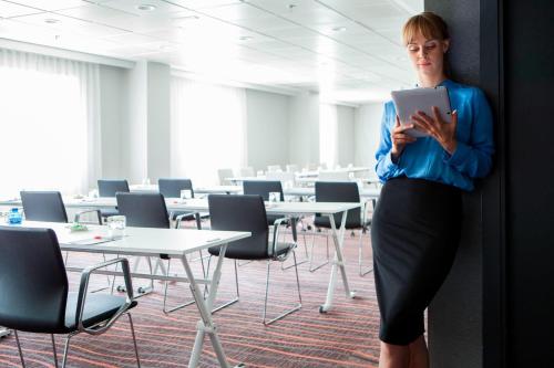 Madrid Marriott Auditorium Hotel & Conference Center - image 7