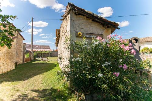 La Charronnière: La P’tite Boulangerie