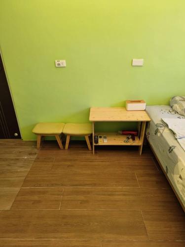 ELLIE HOUSE – Xiaoliuqiu, CA