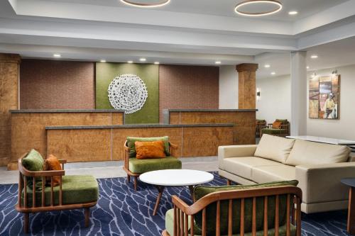 Lobby, Fairfield by Marriott Inn & Suites Auburn Opelika in Opelika (AL)