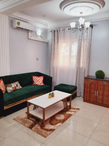 B&B Douala - OLD Bonapriso Paisible Appart meublé 2 Chambres - Bed and Breakfast Douala