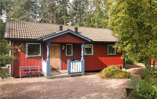 B&B Säter - Nice Home In Ster With 4 Bedrooms - Bed and Breakfast Säter