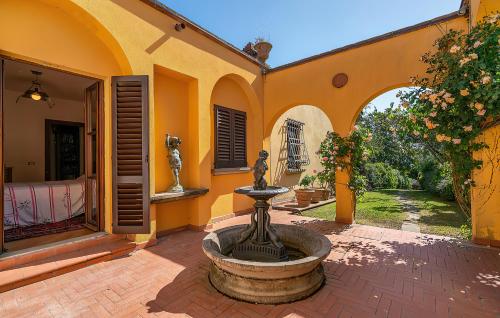 Tuscany Villa Gorello. Villa in Toscana. Jacuzzi con tetto in cristallo,piscina