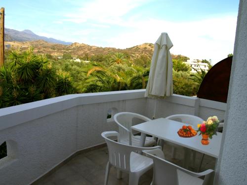 Kastro Studios Apartments - image 3