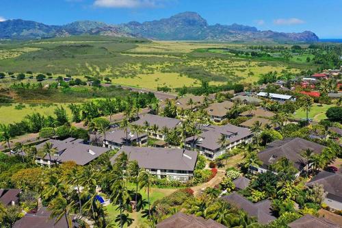 Poipu Regency 220 - Gardenview - 3BR/3BA Portable AC - image 9
