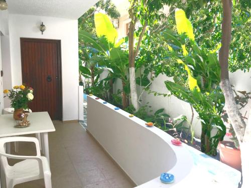 Kastro Studios Apartments - image 11