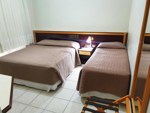 Standard Triple Room image 5