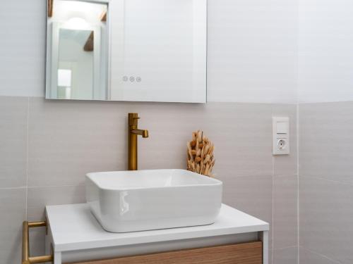 Three-Bedroom Apartment image 2