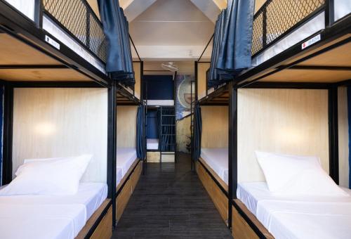 Marco Polo Phuket Poshtel & Bistro Room Type - Bunk Bed in Female Dormitory Room  