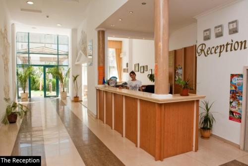 Colosseum 2 Aparthotel 3