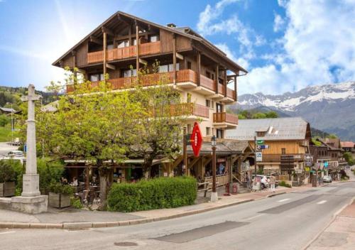 Apartment 202 with balcony - panoramic Mont-Blanc view