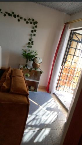 Lovely one bedroom airbb in THIKA with WiFi ,ample parking-next to the road