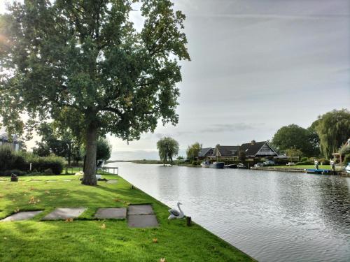  Havenkantoortje, Pension in Woudsend