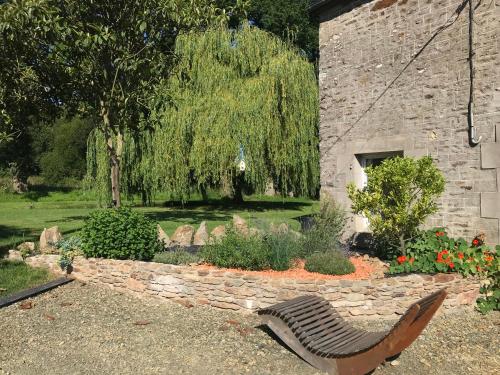 L'EAU QUI DORT - Chambres et Tables d'hôtes