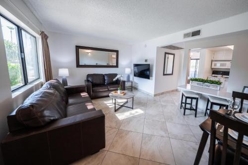 224 Fully Furnished, WiFi Included thumb 4