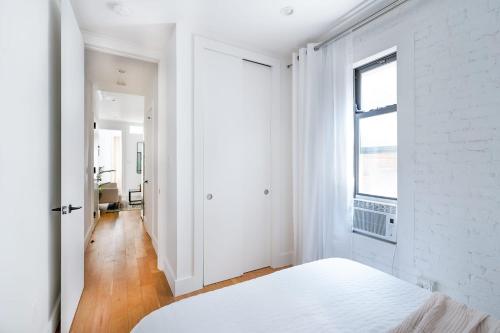 1290-13 Newly Renovated 2 Bedrooms in UES, New York (Foto 6)
