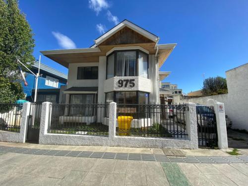 . Karol Hostal