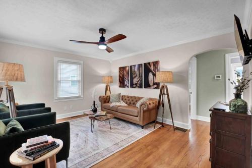 บริการและสิ่งอำนวยความสะดวก, Charming 4BR with Fire Pit Next to Barton 1792 in บาร์ดสทาวน์ (KY)