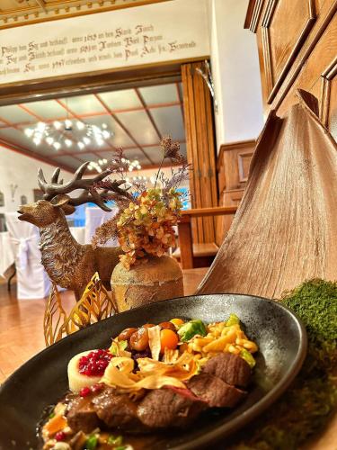 Hotel Restaurant Schlössli Sax – Sax, CA