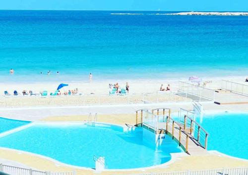 Mont Vernon Top Secret Studio chic, plage et piscine