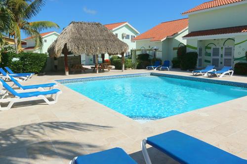 Lagoon Ocean Resort 2 bdrm/2bath with beach access