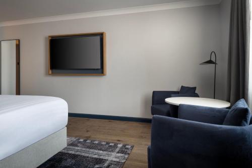 500742894 Edinburgh Marriott Hotel Holyrood
