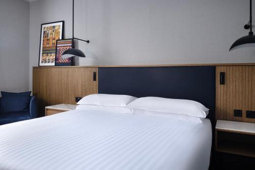 500742899 Edinburgh Marriott Hotel Holyrood