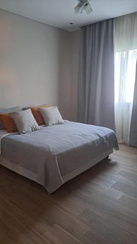 Habitación en hermosa casa de descanso