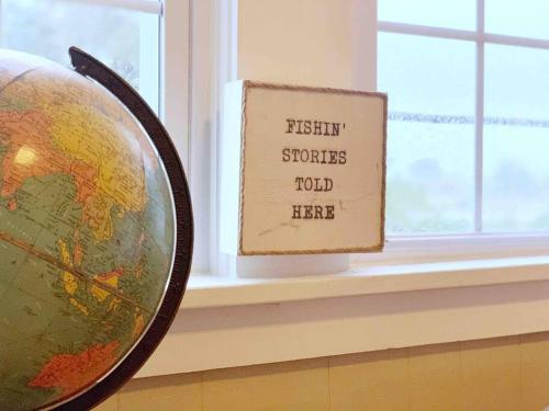 Green Acres Farmhouse Fugitive Beach/Military/MS&T Green Acres Farmhouse Fugitive Beach/Military/MS&T