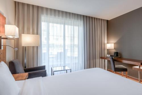 AC Hotel Aitana - image 4