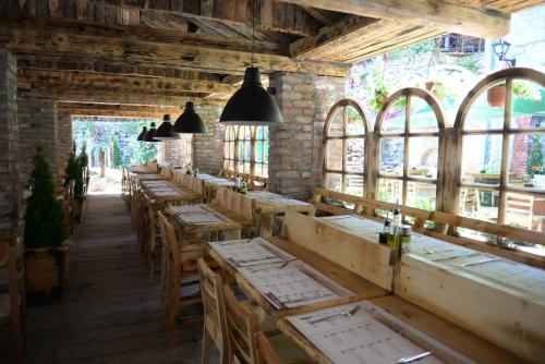 Canyon Matka Hotel 4