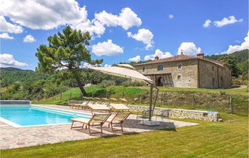 Gorgeous Home In Anghiari With Outdoor Swimming Pool