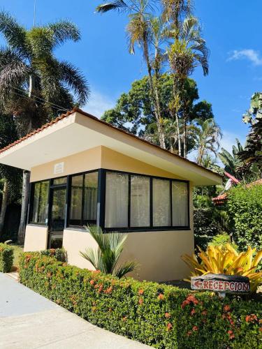 Bungalows Malú – Cahuita, AR