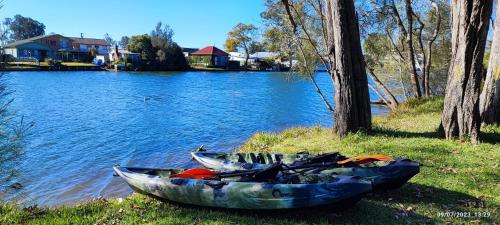 Waterfront House Holiday Haven