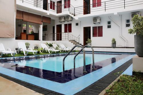 Seabreeze Hotel