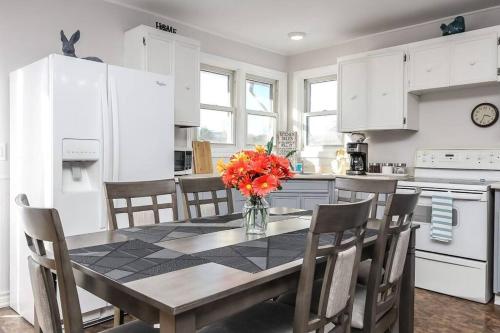 Farm House in Oro-Medonte (ON)