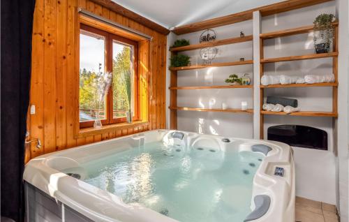 活動, Beautiful Home In Sunger With Sauna in 松格