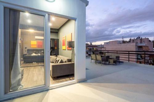 UrbanStyle apt with 360 view